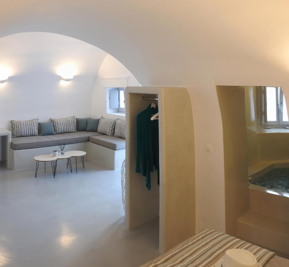 Golden Stone Santorini Suites Akrotírion Zewnętrze zdjęcie